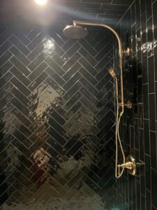 Ceramic tile_Bathroom reno 4