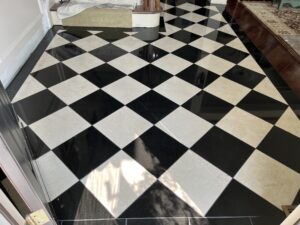Main Entrance Ceramic floor with heating system 5